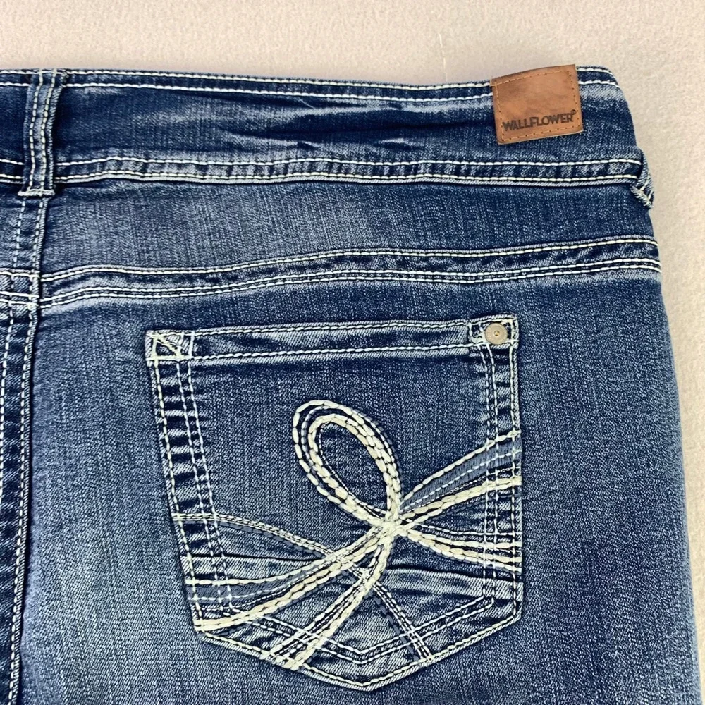 Wallflower Luscious Curvy Fit Jeans Women 20 Long Blue Bootcut Stretch